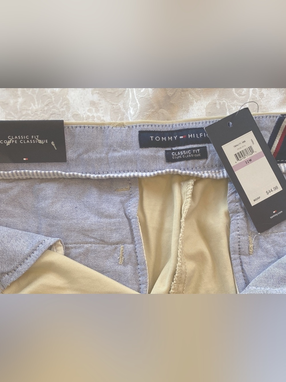 NWT Tommy Hilfiger Size 32 Beige Khaki Chino Shorts Classic Fit in 100% Cotton - Picture 8 of 8